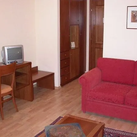 Vermion Hotel